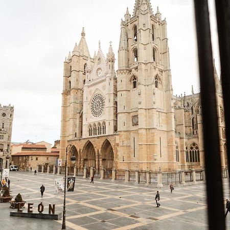 מלון לאון Albany Ancha מראה חיצוני תמונה León Cathedral