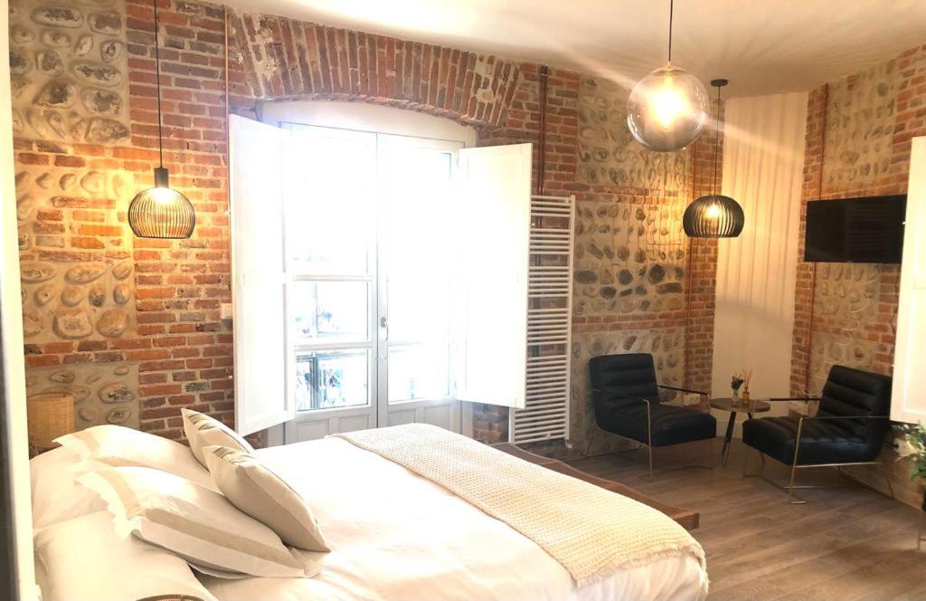 מלון לאון Albany Ancha מראה חיצוני תמונה A room at the hotel